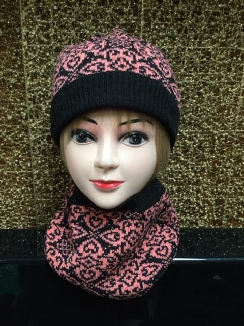 Sunset Hearts Hat
