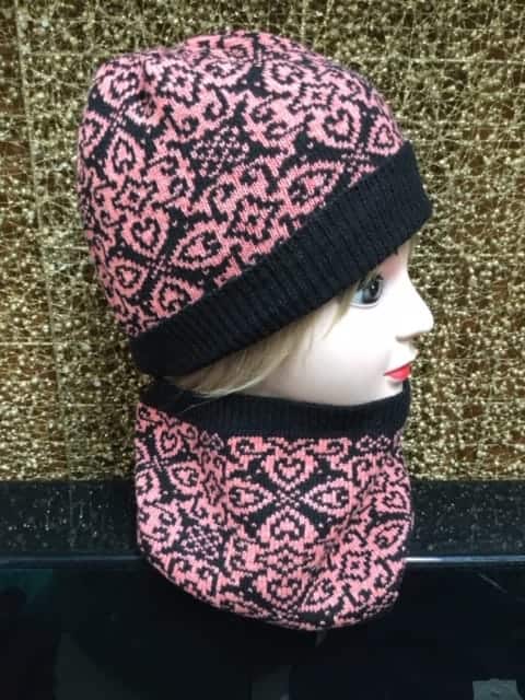 Sunset Hearts Hat