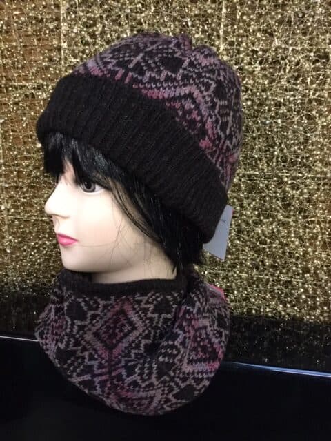 Tile Snood, Shetland Black/Pinks