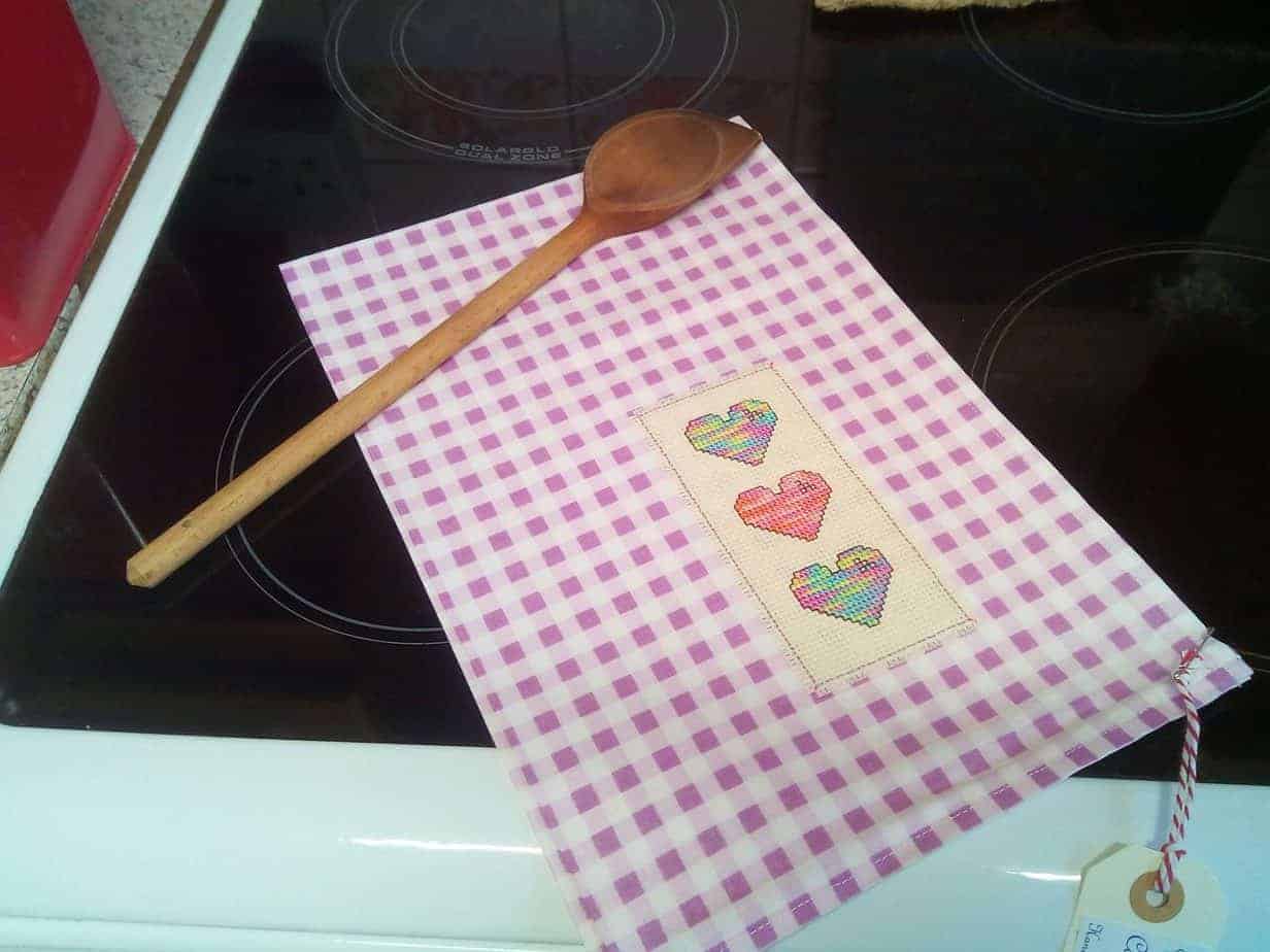 Triple Hearts Tea Towel - Image 2