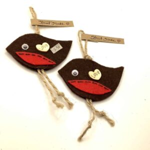 Christmas Robin Decoration - Image 1