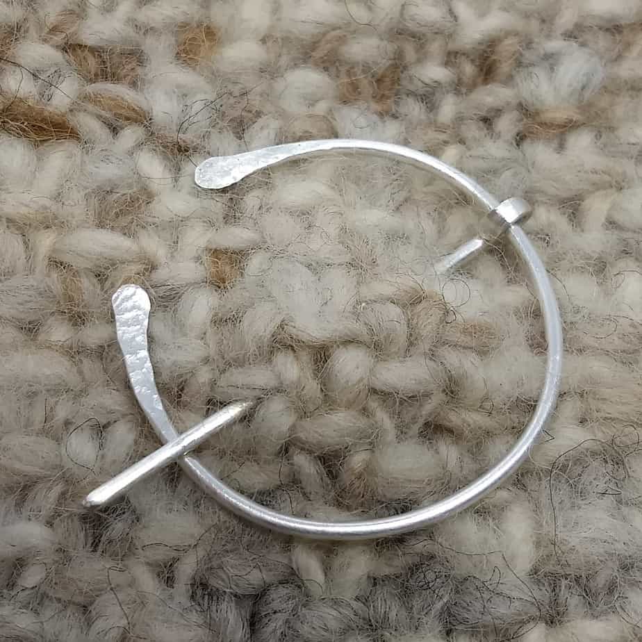 Sterling Silver Pennanular Scarf, Cowl, Shawl Pin Viking style - Image 2