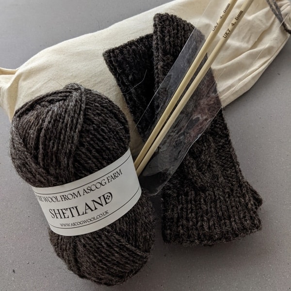 Wrist Warmer Knitting Kit