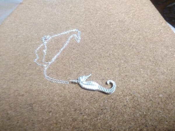Fine silver seahorse