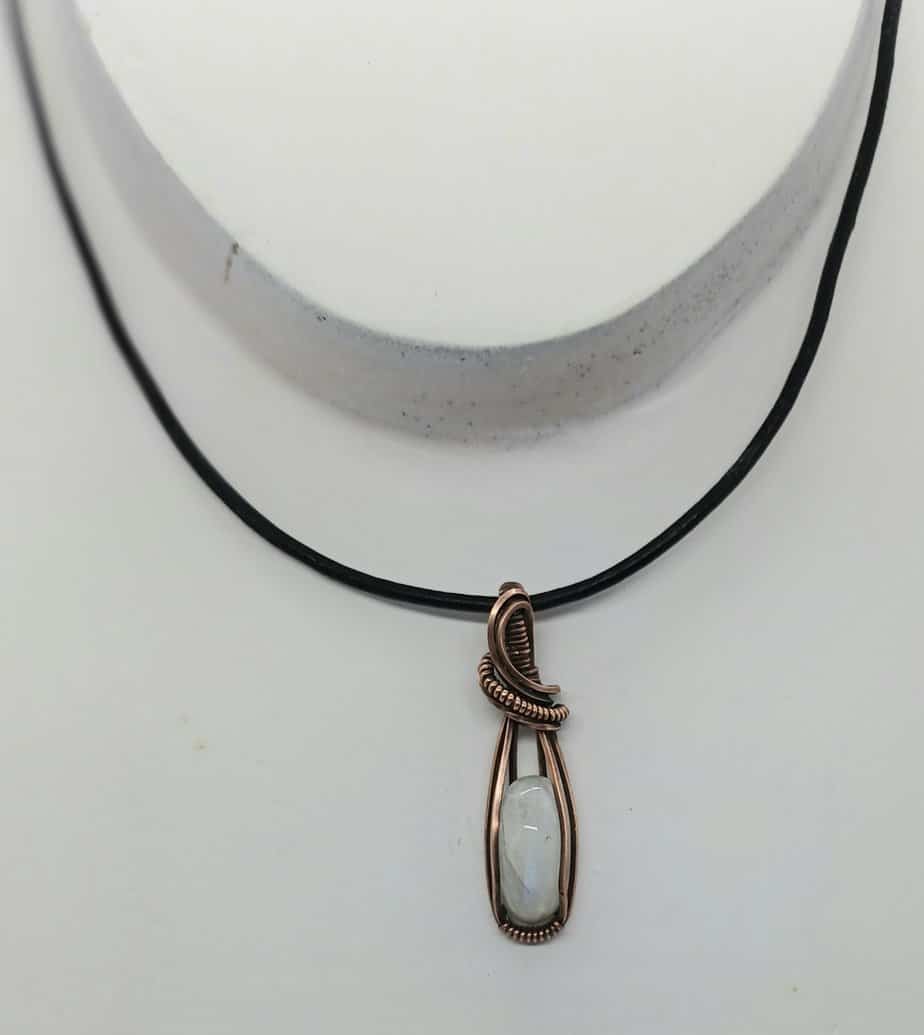 Wire wrapped copper and moonstone pendant - Image 3