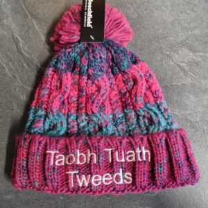'Taobh Tuath Tweeds' Bobble Hat - Image 6