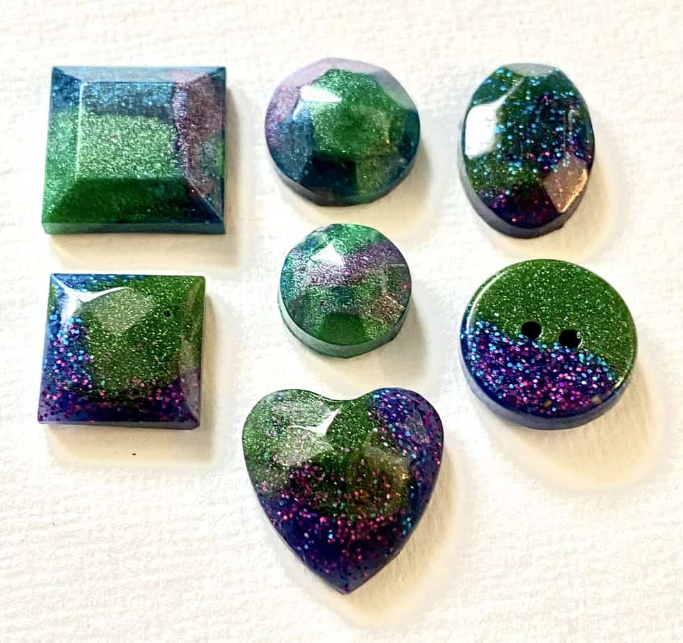 Aurora borealis inspired studs. - Image 9