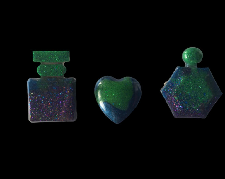Aurora brooch (small)