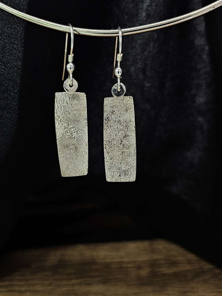 Silver Stone Textured Earrings - Image 3