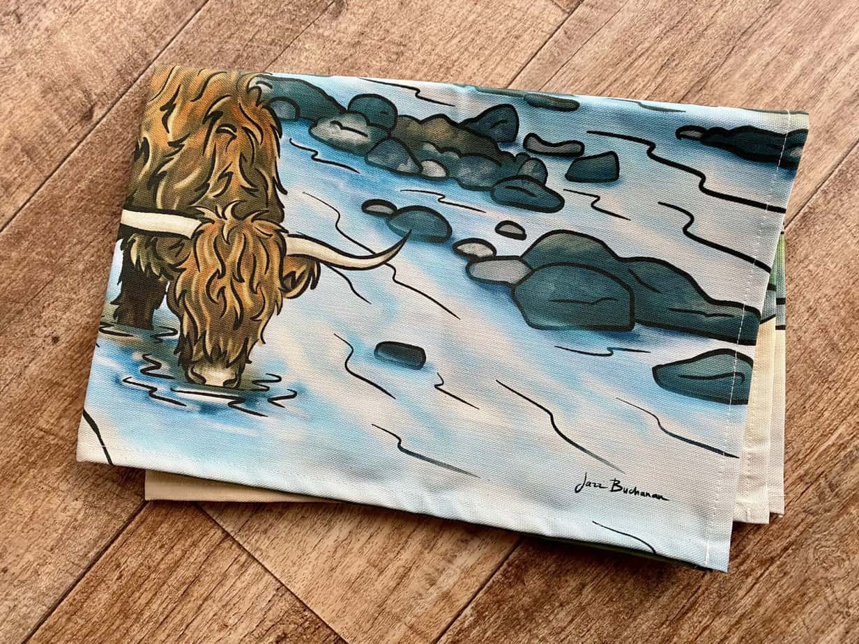 Isle of Skye tea towel - Sligachan Highland Cow - Image 4