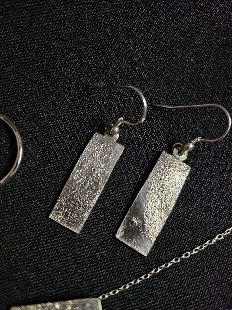 Silver Stone Textured Earrings - Image 1