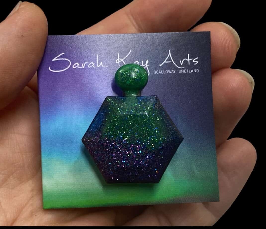 Aurora brooch (small) - Image 10